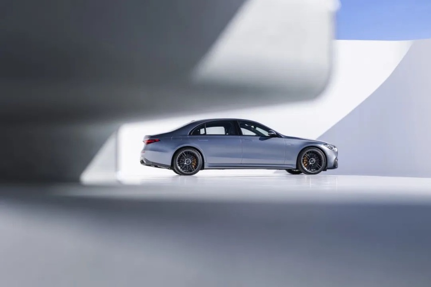 V8+混动系统,全新AMG S 63超过800马力