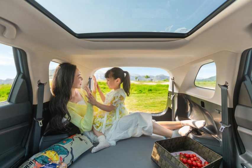 适合暑期自驾游的家用SUV，长安欧尚X7PLUS解锁舒适出行体验