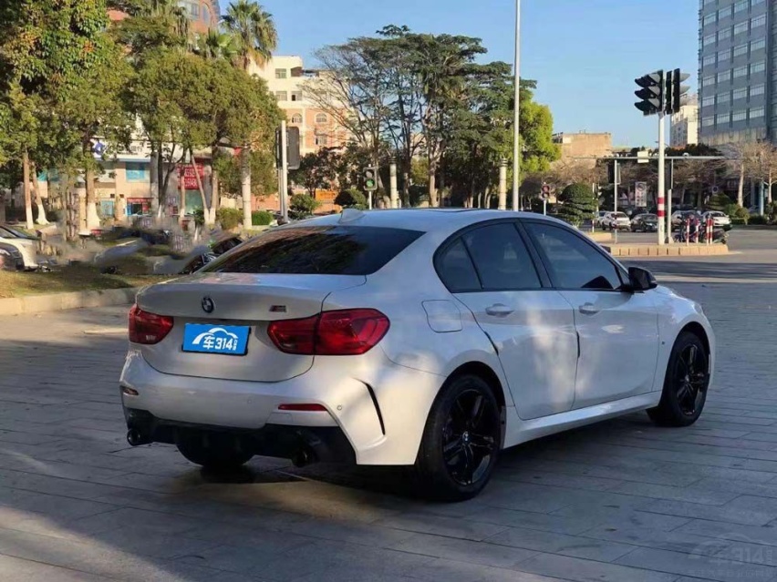 小姐姐都适合开什么车 这三款车值得拥有