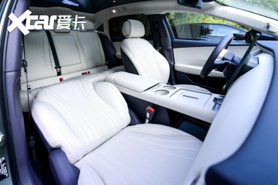 兼顾智能科技与家庭舒适,红旗天工07预售16.99万元起