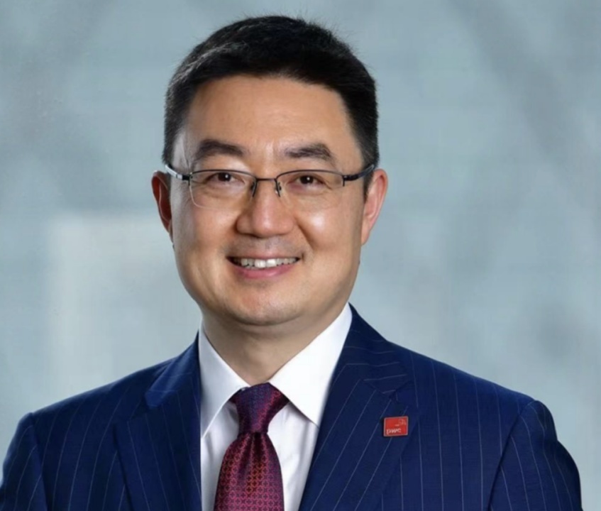 中国汽车出海，N个“该怎么办”
