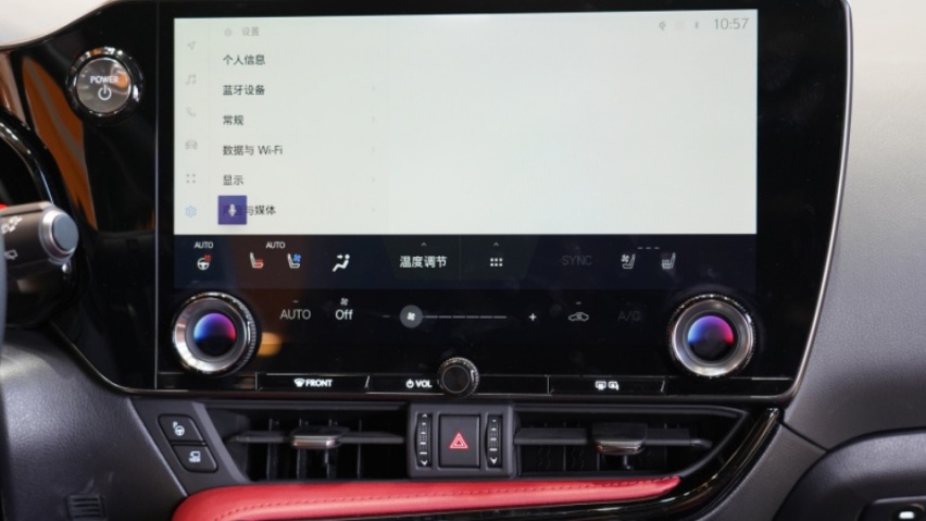 入门版便宜近8万,所以雷克萨斯NX比奔驰GLC更值?