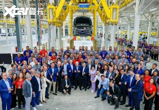 比亚迪第1400万辆新能源车在巴西工厂下线，巴西总统卢拉成为车主