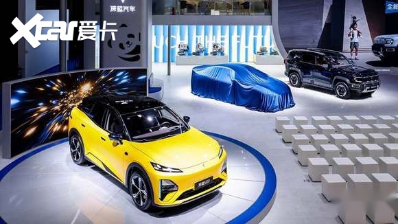 全新深蓝G318成都车展上市19.68万元起 专为城市家庭而来