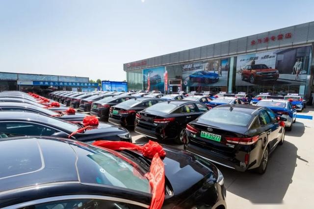 起亚602台K3 PHEV & K5 PHEV交车仪式