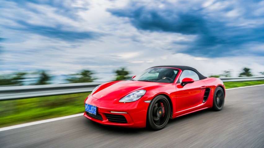 ​梦想并非遥不可及 试驾保时捷718 Boxster S