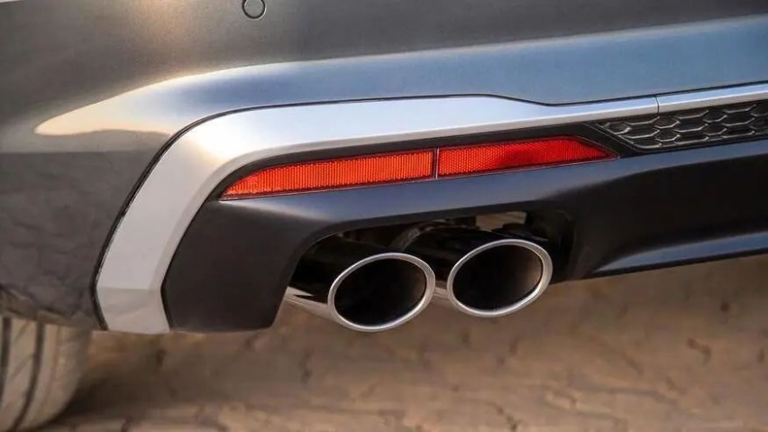 最快4.4秒破百！新款“性能轿车”奥迪S4让人一试难忘
