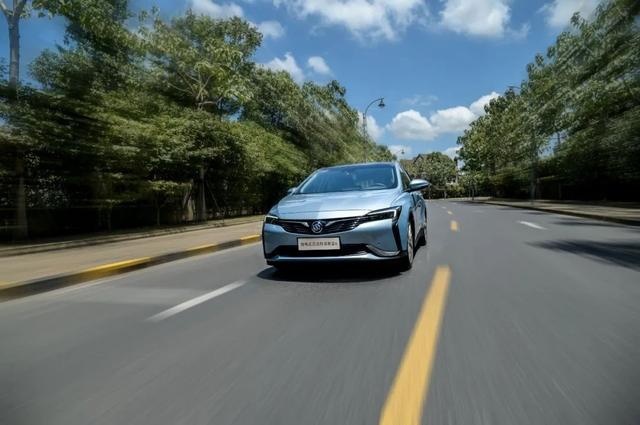试驾别克微蓝6 PHEV，能否硬刚卡罗拉双擎？
