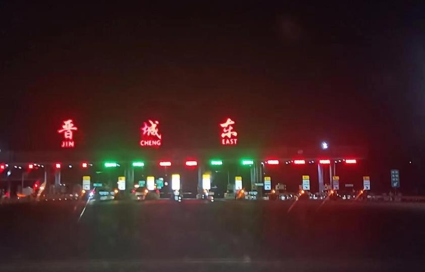 自驾晋城市，游皇城相府与九女仙湖，感受历史厚重与自然造化