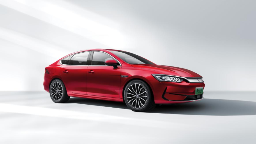 目测很硬核，秦PLUS EV 2023冠军版外观内饰首曝