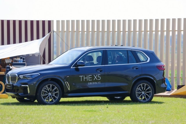 六边形选手的诗和远方 试驾全新BMW X5