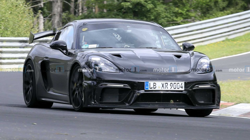 设计更加激进 保时捷 718 Cayman GT4 RS路试谍照曝光