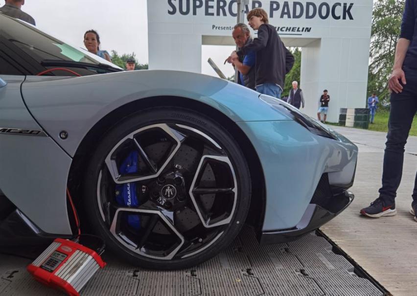 能抗衡保时捷911的玛莎拉蒂，3秒破百，9秒破200km/h