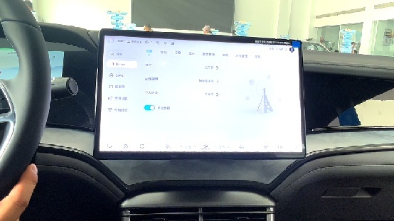 降价增配，14.98万起的海豹DM-i荣耀版值不值得买
