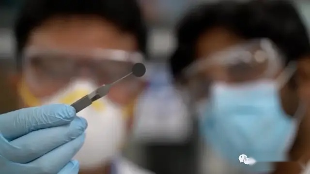 10秒满电的铝离子电池，上市在即