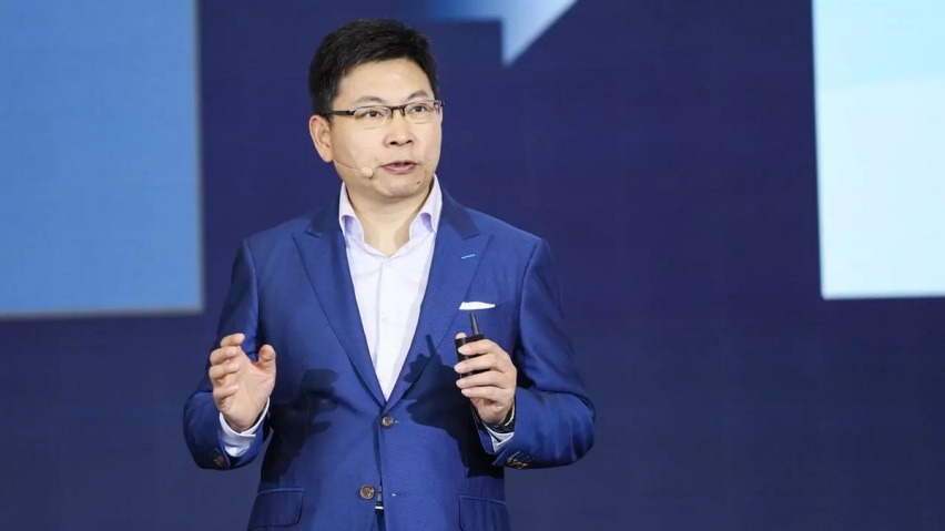 唇枪舌战升级！开怼余承东后，魏牌CEO买了问界M5，华为紧张吗？