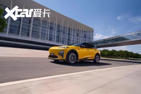 全新深蓝S07上市交付，15.69万起享华为乾崑豪华SUV