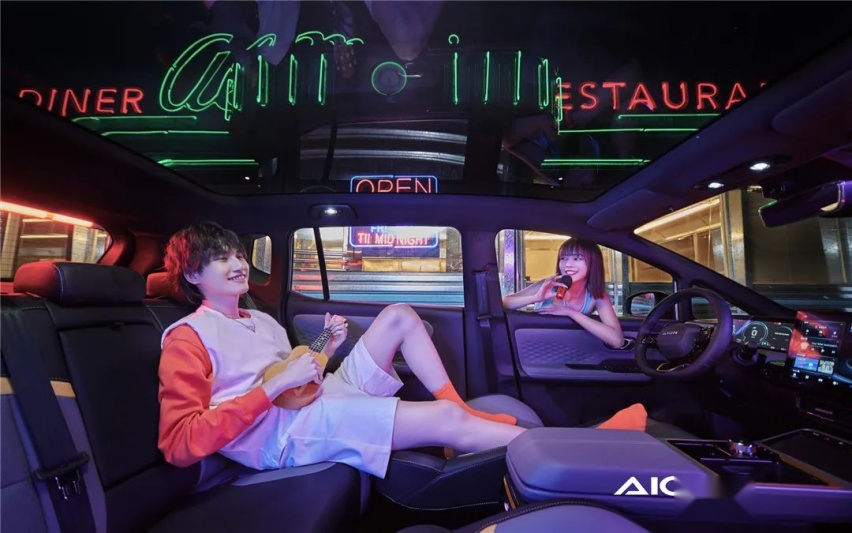 广汽丰田赛那和广汽埃安AION Y 2022款都上市了！