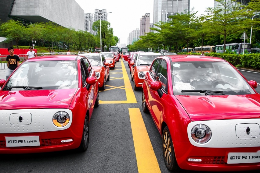 【暴走汽车】女神新宠儿—欧拉R1唯·ME营启动