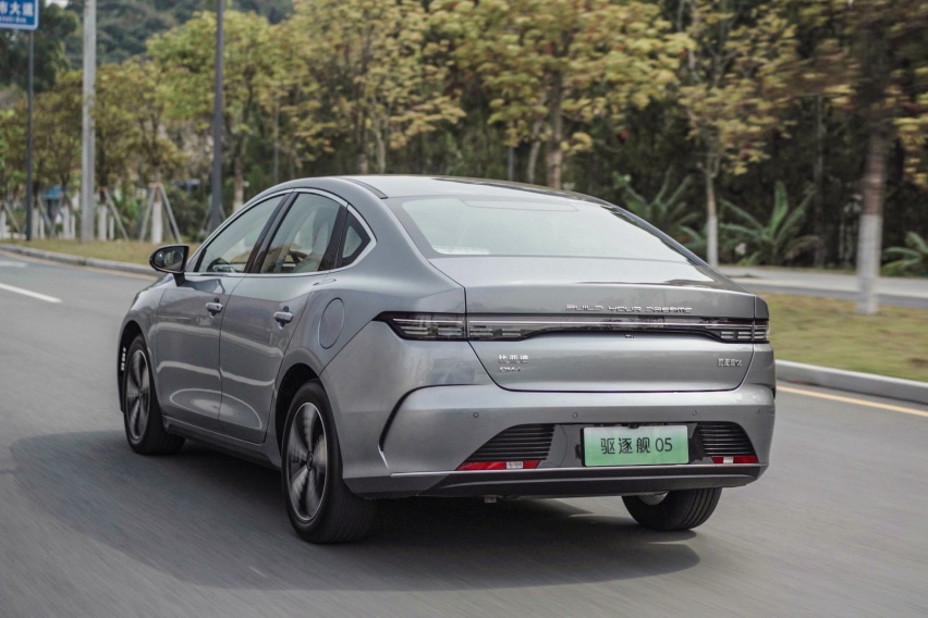 比亚迪驱逐舰05能给到我们什么样的新鲜感?
