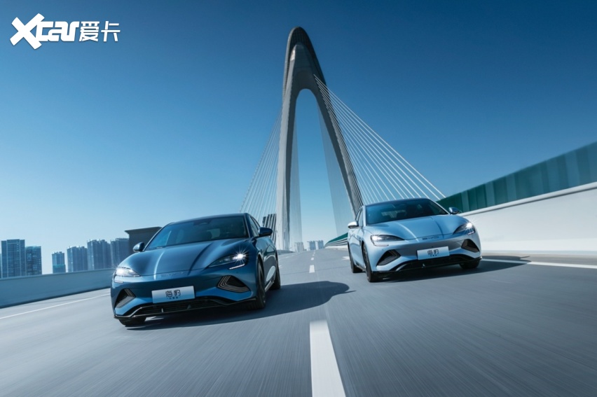纯电续航700km、3.8秒零百加速！这款十几万的荣耀版真的被低估了