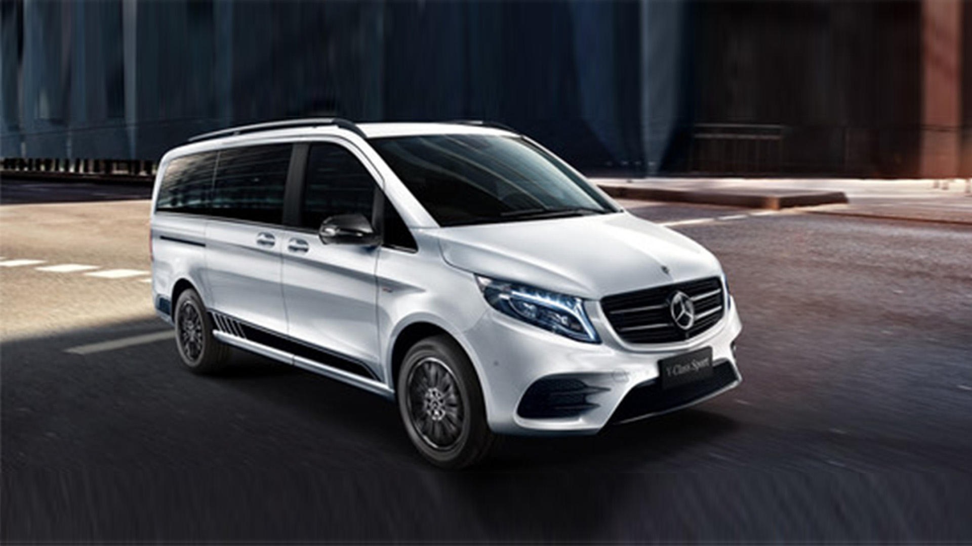 ������܇Ӎ���������YV 260 AMG �\�Ӱ�����