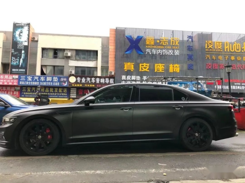 宽体姿态风大众辉昂，德系也能玩出VIP的味道