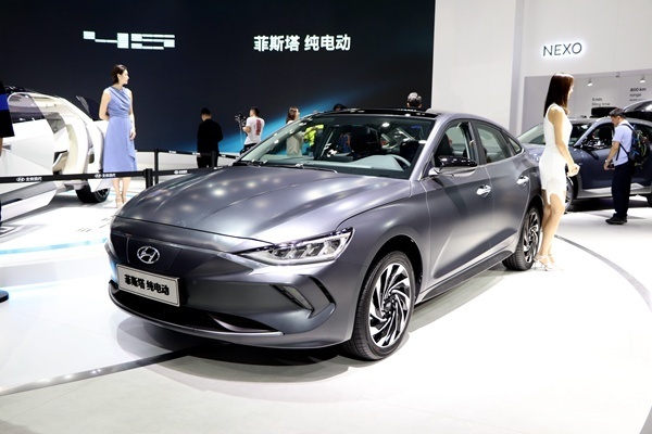 几句话点评车展新车：电动时代或许不可逆，汽油车仍是主流！
