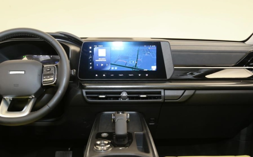 入门级硬朗越野SUV，哈弗酷狗顶配预售不超15万元