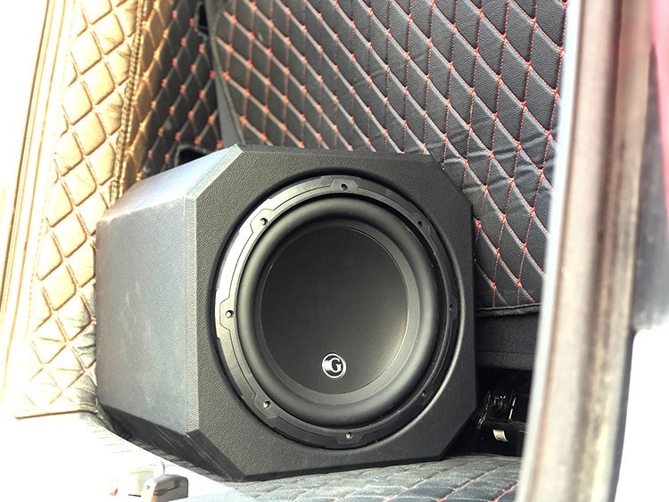长安欧尚X70汽车音响专业改装低音A住三分频，济南慧声门店