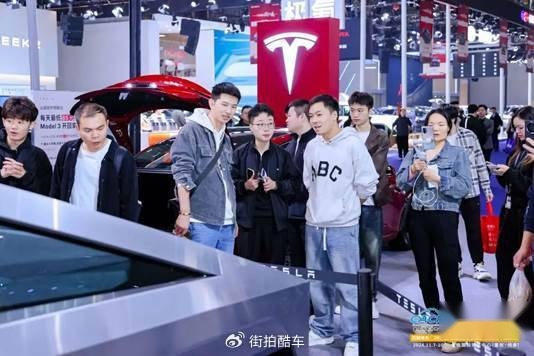 开展即爆棚！2024重庆汽车消费节今日开幕