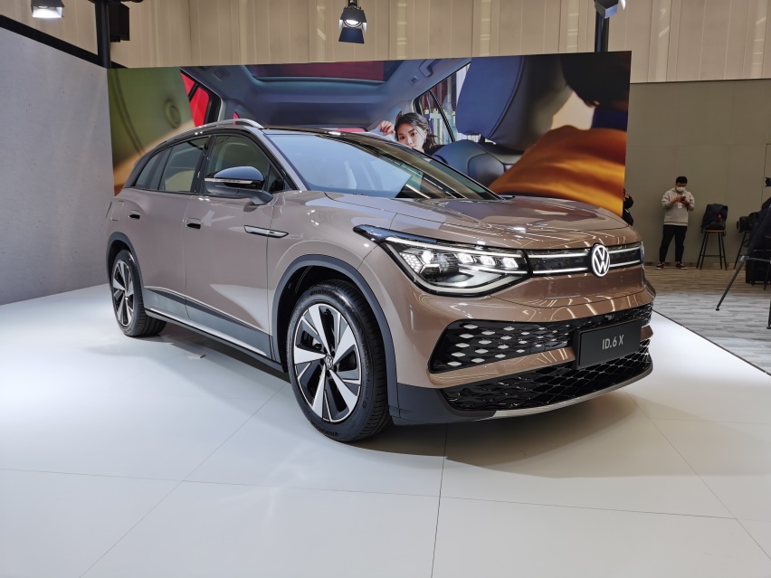 探馆上汽大众新车：奥迪A7L、明锐PRO、大众ID.6 X