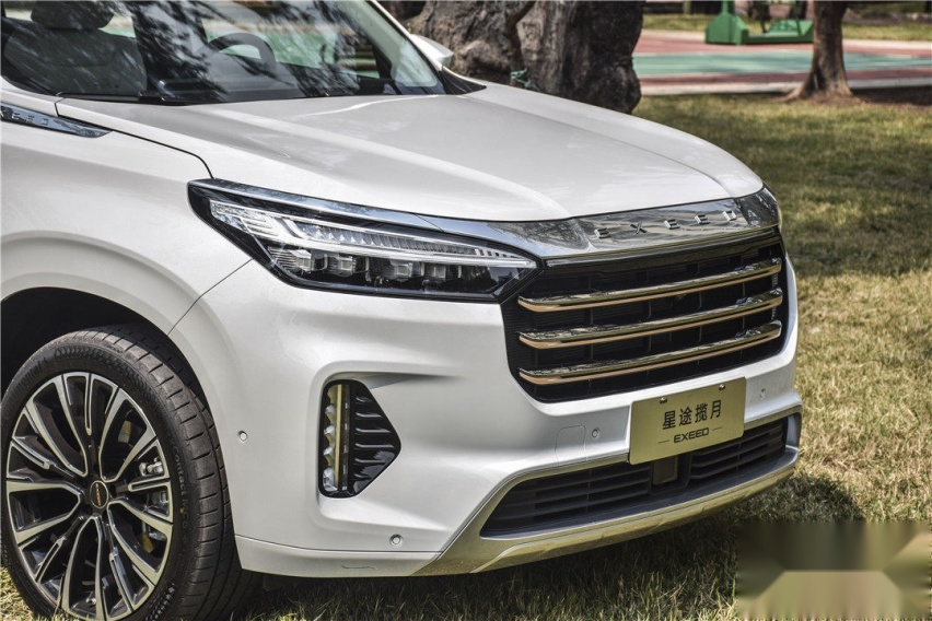 5米长中大型SUV 2.0T动力！这辆国产新旗舰仅17万起！