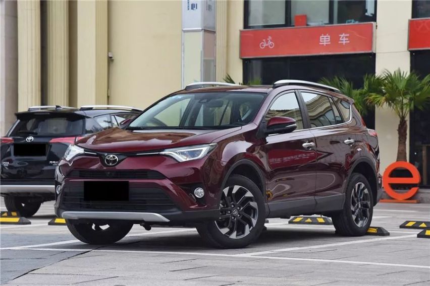 丰田RAV4荣放和日产奇骏谁更值得买？