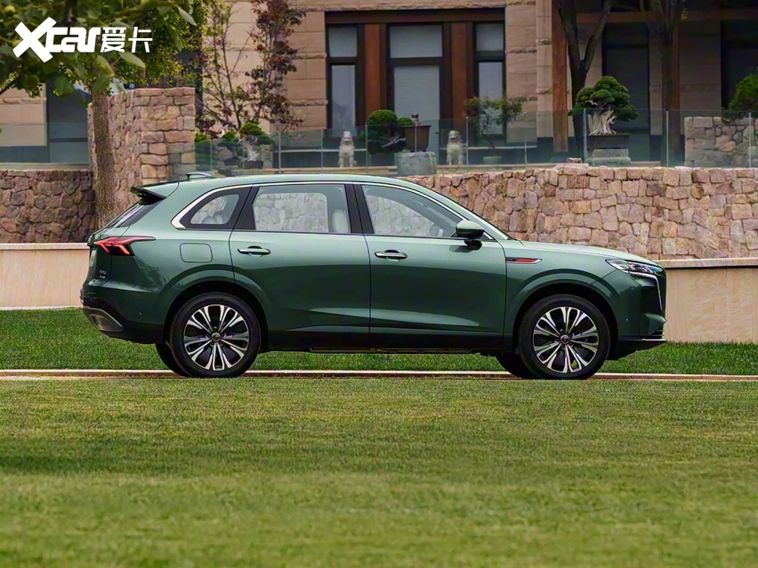 红旗HS6 PHEV上市，17.88万起，纯电续航248km