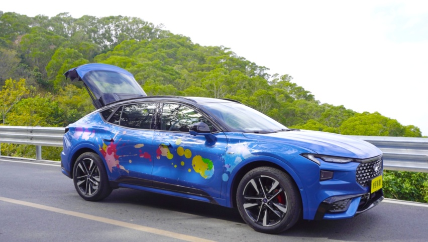 试驾官丨足够智能的福特EVOS，能给燃油车“续香火”吗？
