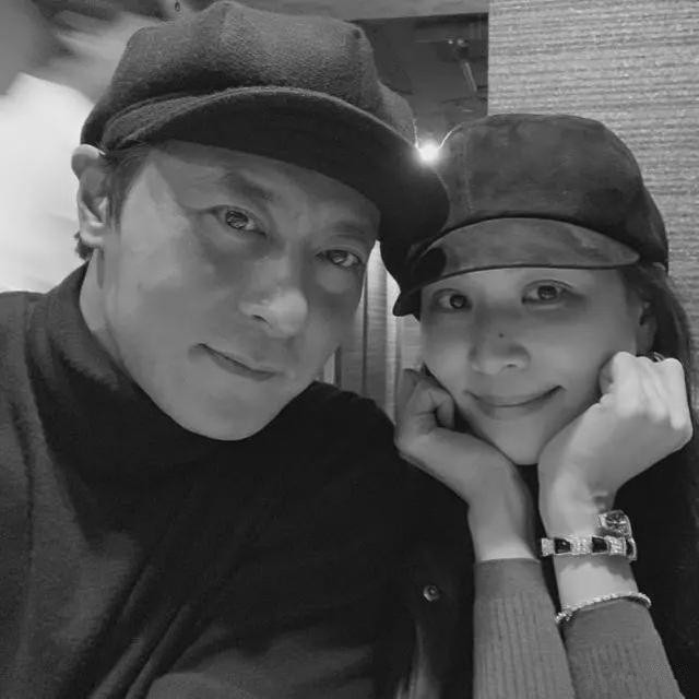玄彬被传参与张东健和朱镇模不雅聊天事件 经纪公司已发声否认