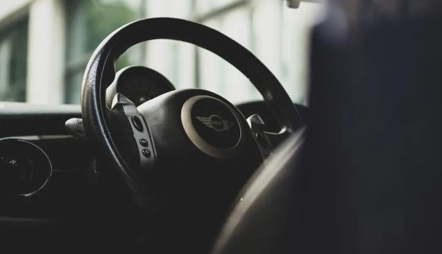 为什么我要买一台14年前的MINI ？