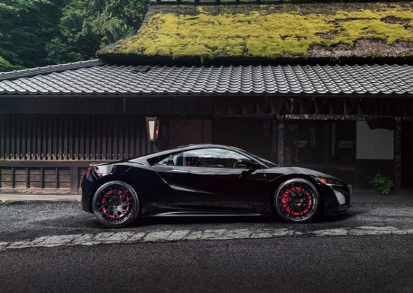 换框质感就翻倍！完美呈现本田NSX！