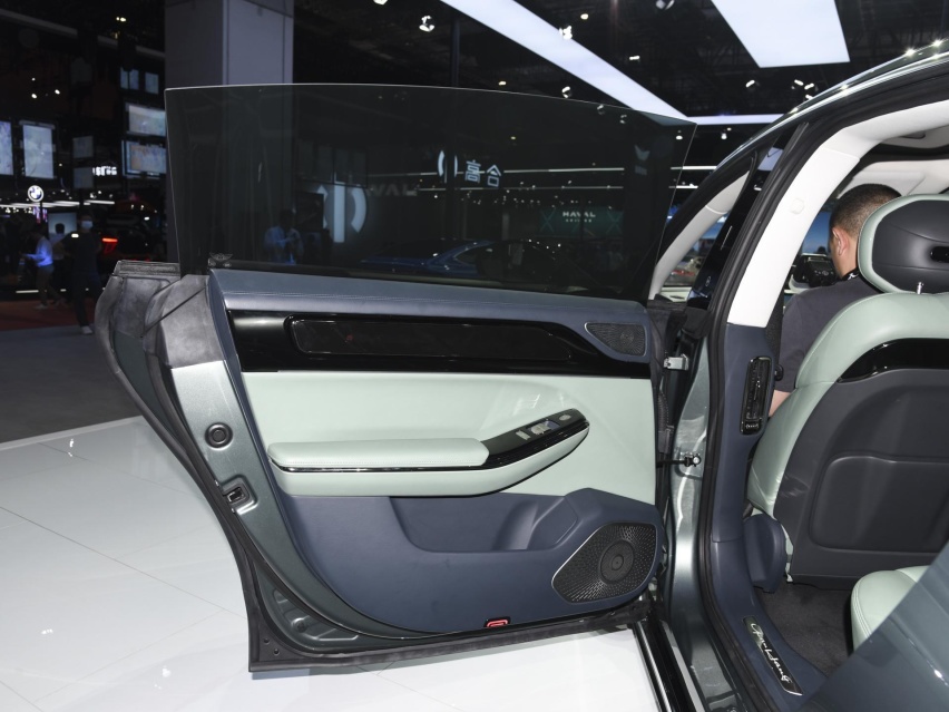 尺寸超汉EV 远航Y6将于8月份上市 预售32.98万元起 最高续航1