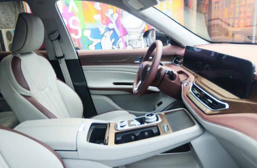 定位中大型SUV，江铃福特领裕将于3月16日亮相