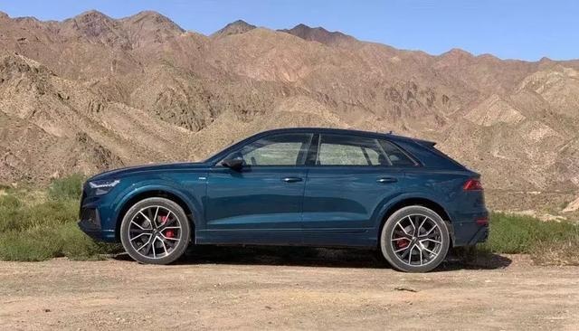 GLE Coupe靠边站，奥迪Q8才是比肩卡宴的百万级豪华旗舰SUV