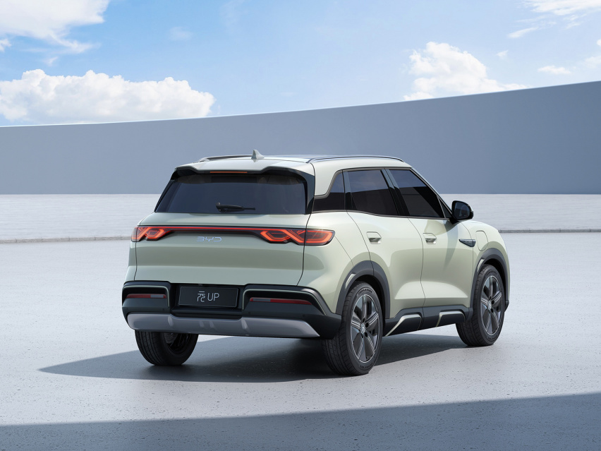 比亚迪元UP对比奇瑞iCAR 03，谁才是性价比更高的那一个？