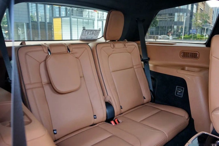 百万以内最豪华的SUV！林肯飞行家总统版值得买吗？