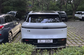 只有我觉得，白色车牌很高级吗？