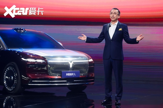 800V+5C超充+63度大电池，岚图追光L搭载岚海智能超混开启预订