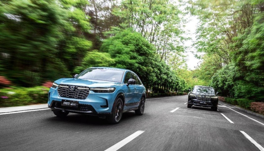 试驾HONDA HR-V，双重动力，轻松拿捏“8D魔幻之都”重庆？