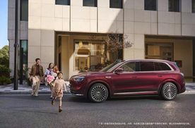 产品实力持续进化，问界 M8 焕新诠释家庭旗舰真正价值