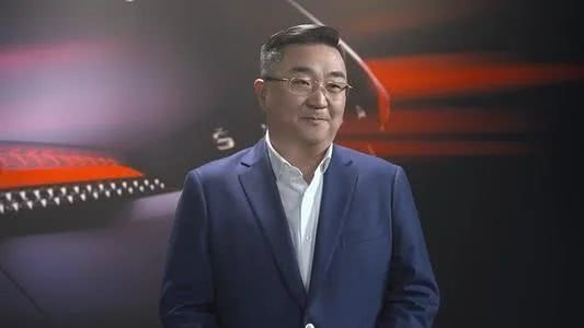 打响“官降”第一枪的斯柯达，要如何撕掉“廉价版大众”的标签？