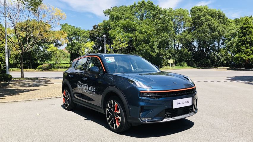 就算不买也一定要看看这辆车！领克06实车会让你爱不释手的